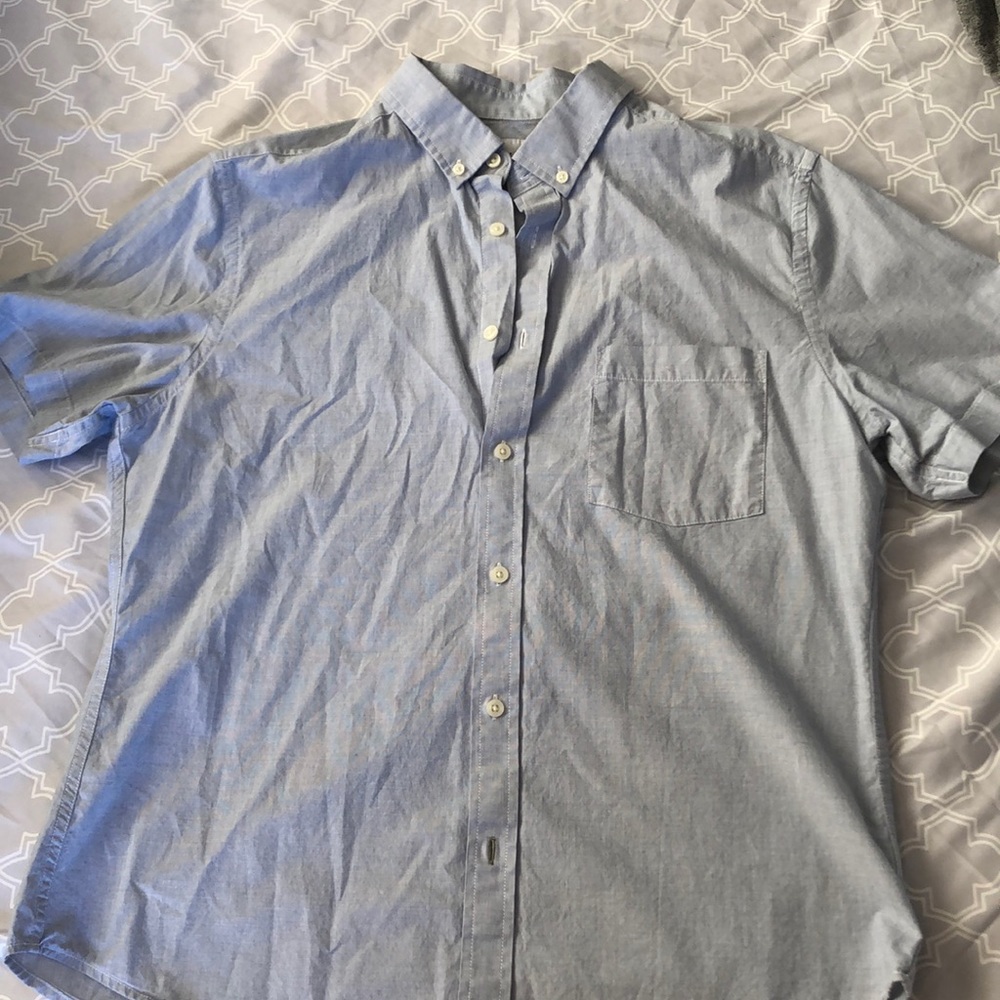 Men’s Button Down